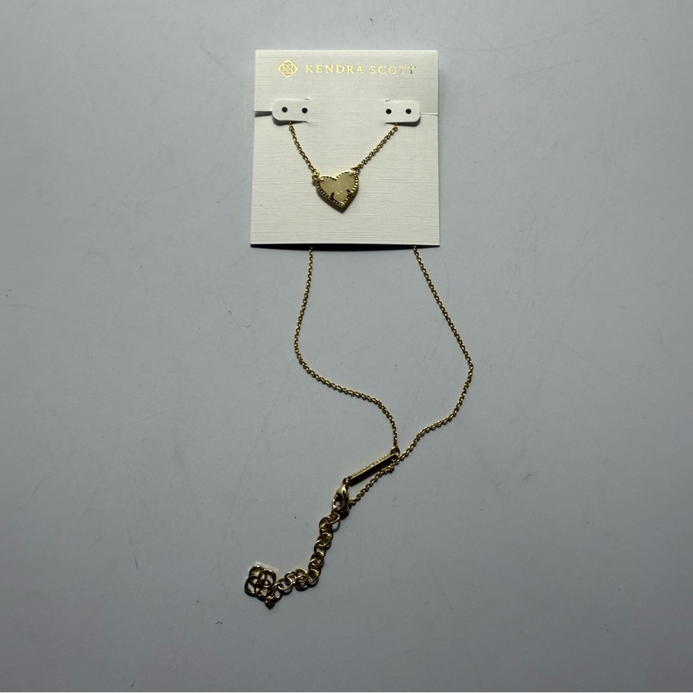Kendra Scott Gold Heart Necklace